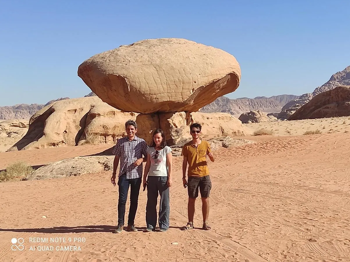 Hotel Wadi Rum Camp Stars & Jeep Tour 5*,