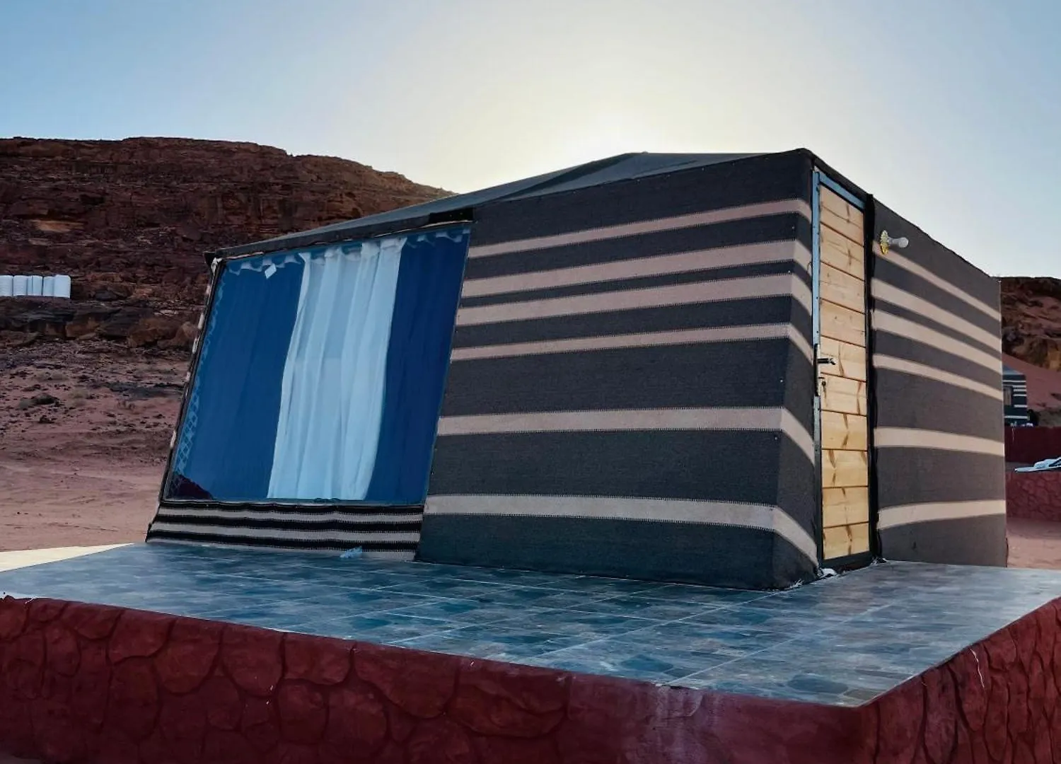 Hotel Wadi Rum Camp Stars & Jeep Tour 5*,