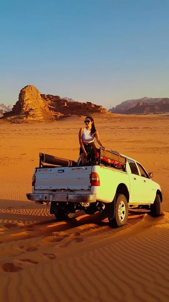 Luxuszelt Hotel Wadi Rum Camp Stars & Jeep Tour