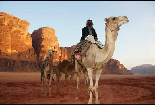 Luxuszelt Hotel Wadi Rum Camp Stars & Jeep Tour