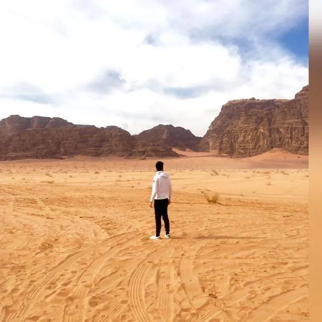 Hotel Wadi Rum Camp Stars & Jeep Tour