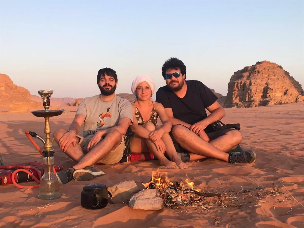 Luxuszelt Hotel Wadi Rum Camp Stars & Jeep Tour